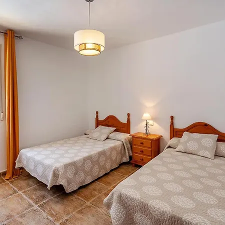 3 Bedroom Amazing In Hébergement de vacances *